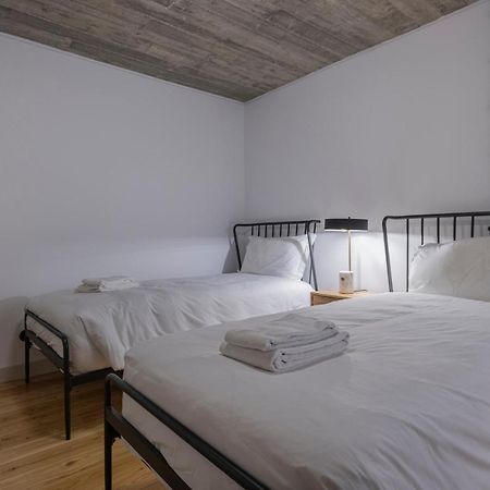Glamorous 3Bdr Apartment In City Center By Lovelystay ลิสบอน ภายนอก รูปภาพ